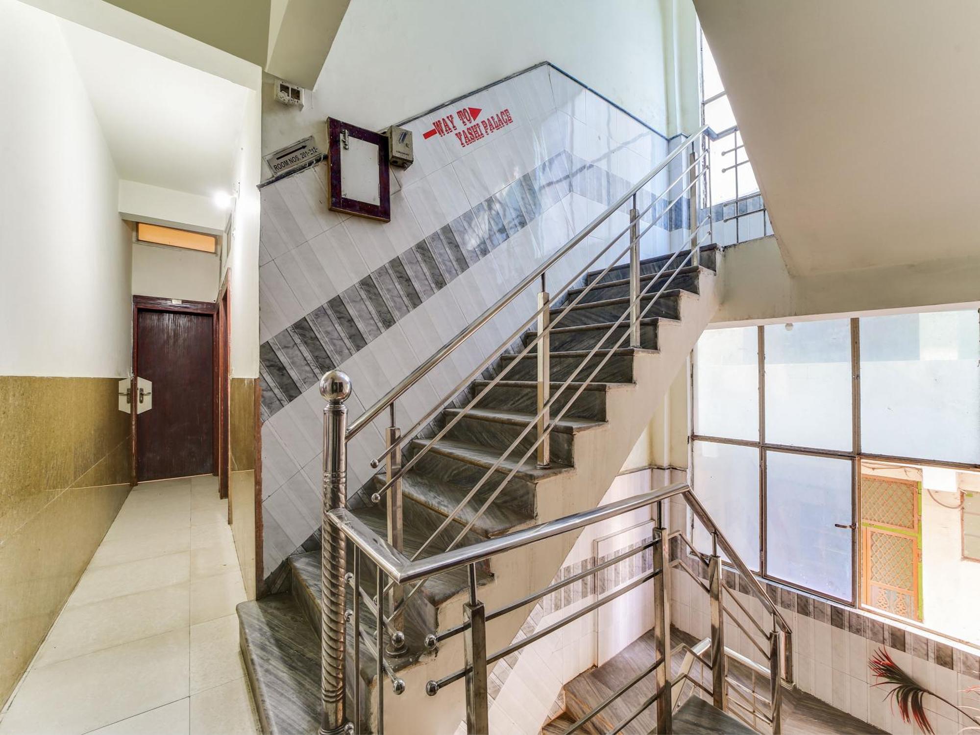 Hotel O Rama Krishna Bhopal Bagian luar foto