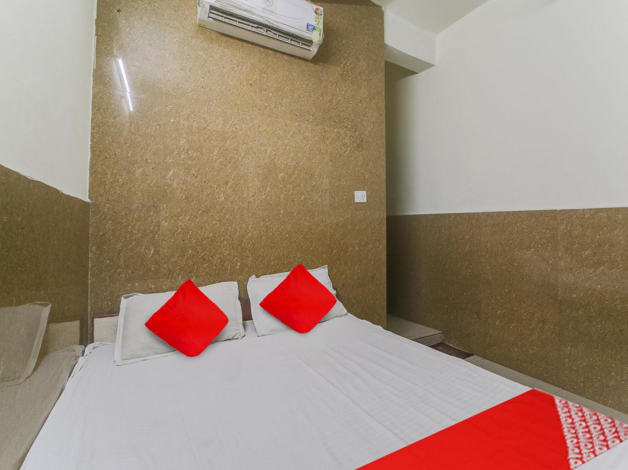 Hotel O Rama Krishna Bhopal Bagian luar foto
