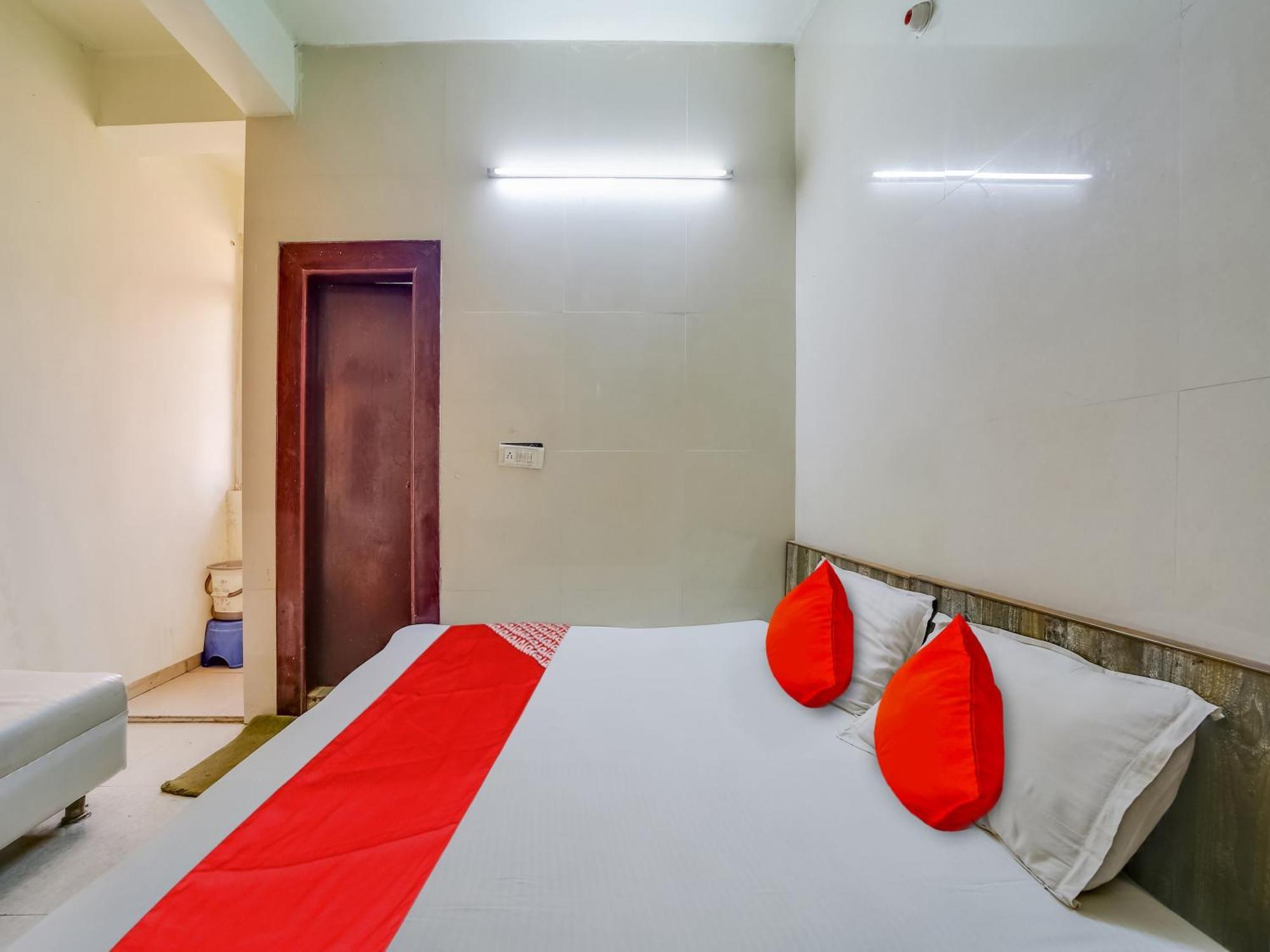 Hotel O Rama Krishna Bhopal Bagian luar foto